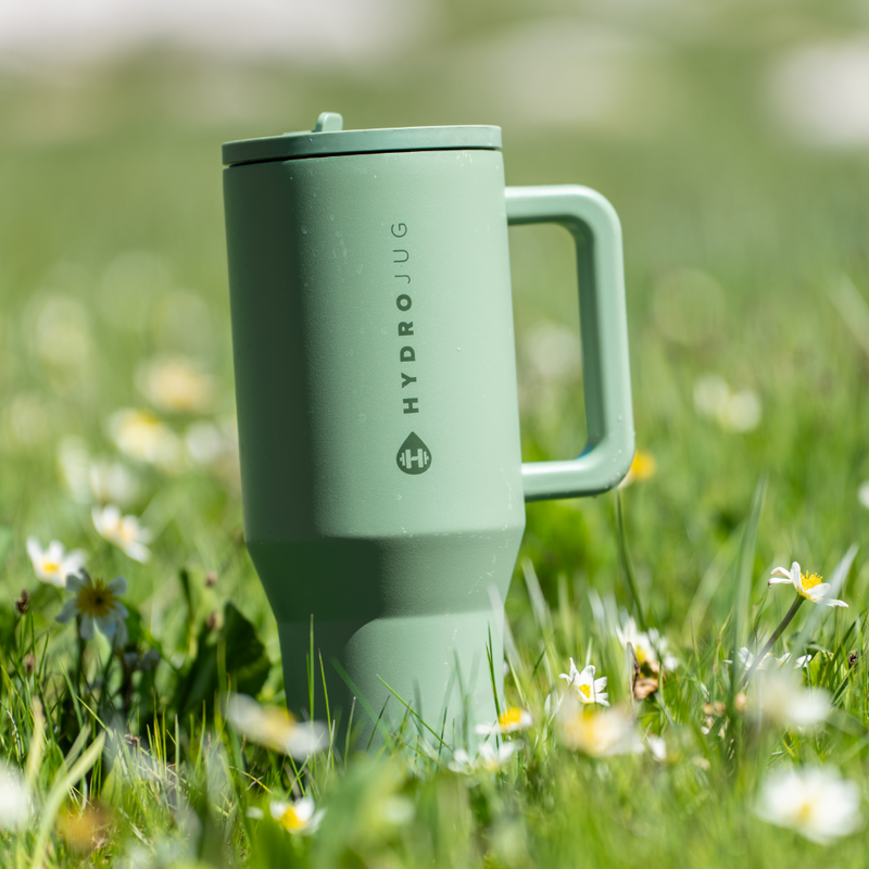 Traveler 40oz | All-Day Insulated Tumbler with Handle – Sage